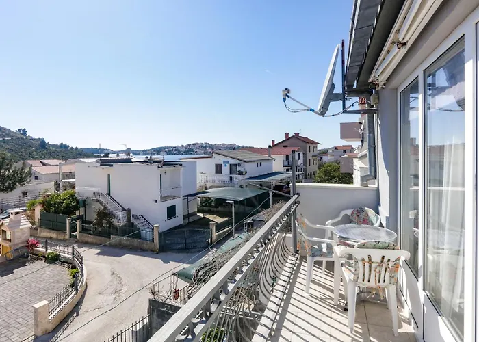 With Parking Space Stupin Celine, - 23812 *