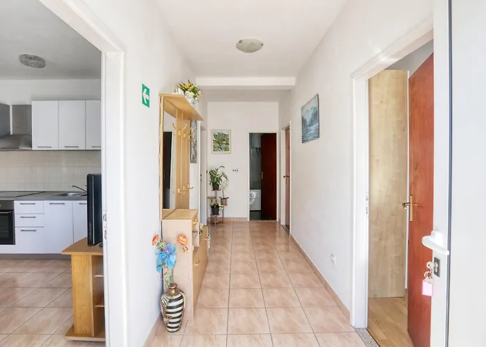 With Parking Space Stupin Celine, - 23812 Rogoznica (Sibenik-Knin)