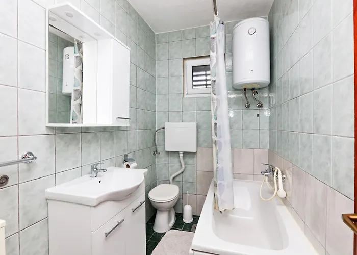 With Parking Space Stupin Celine, - 23812 *